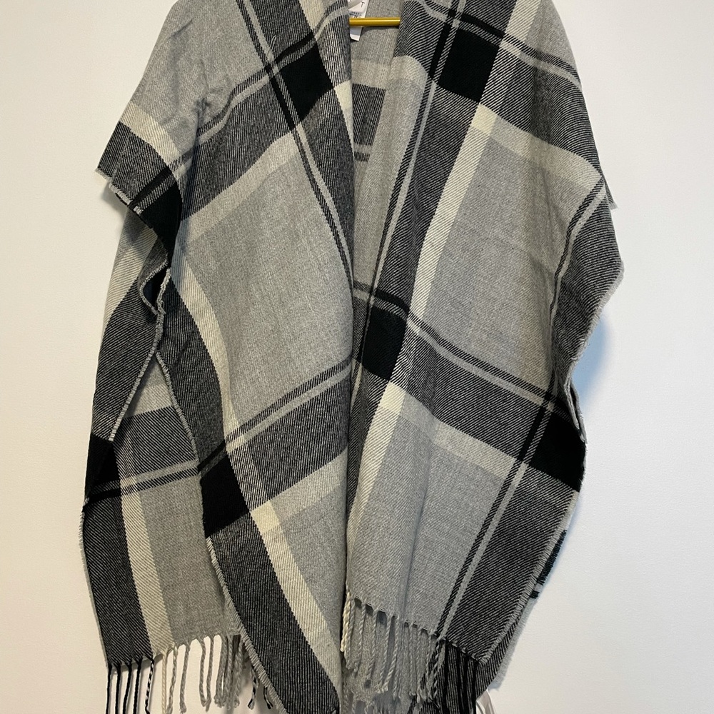 LOFT poncho